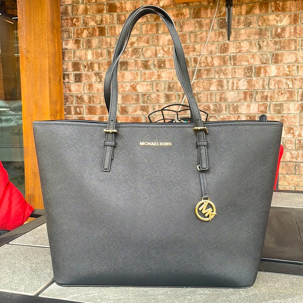 Large Michael Kors Jetset Bag